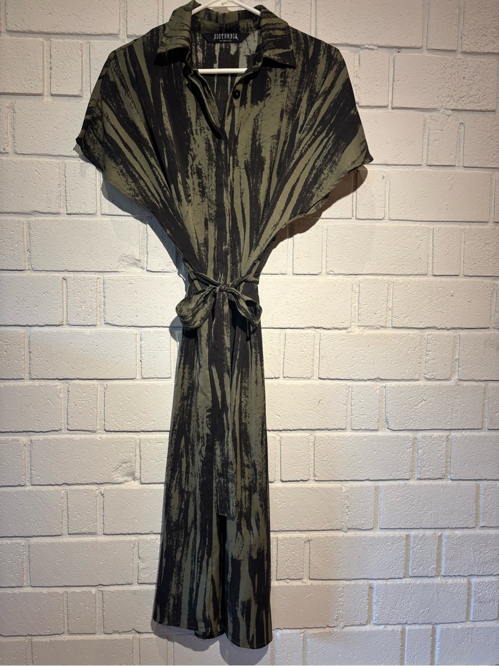 Disturbia Olive & Black Tie-Waist Midi Shirt Dress